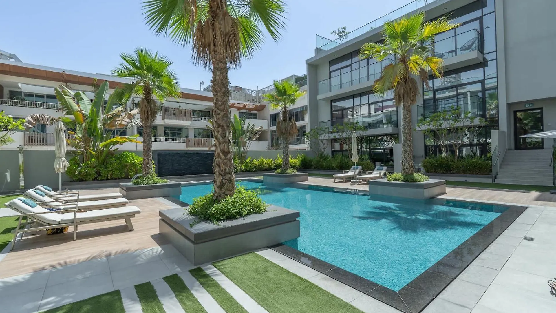 Gorgeous 1 Bedroom In Oxford Boulevard Jvc Dubai